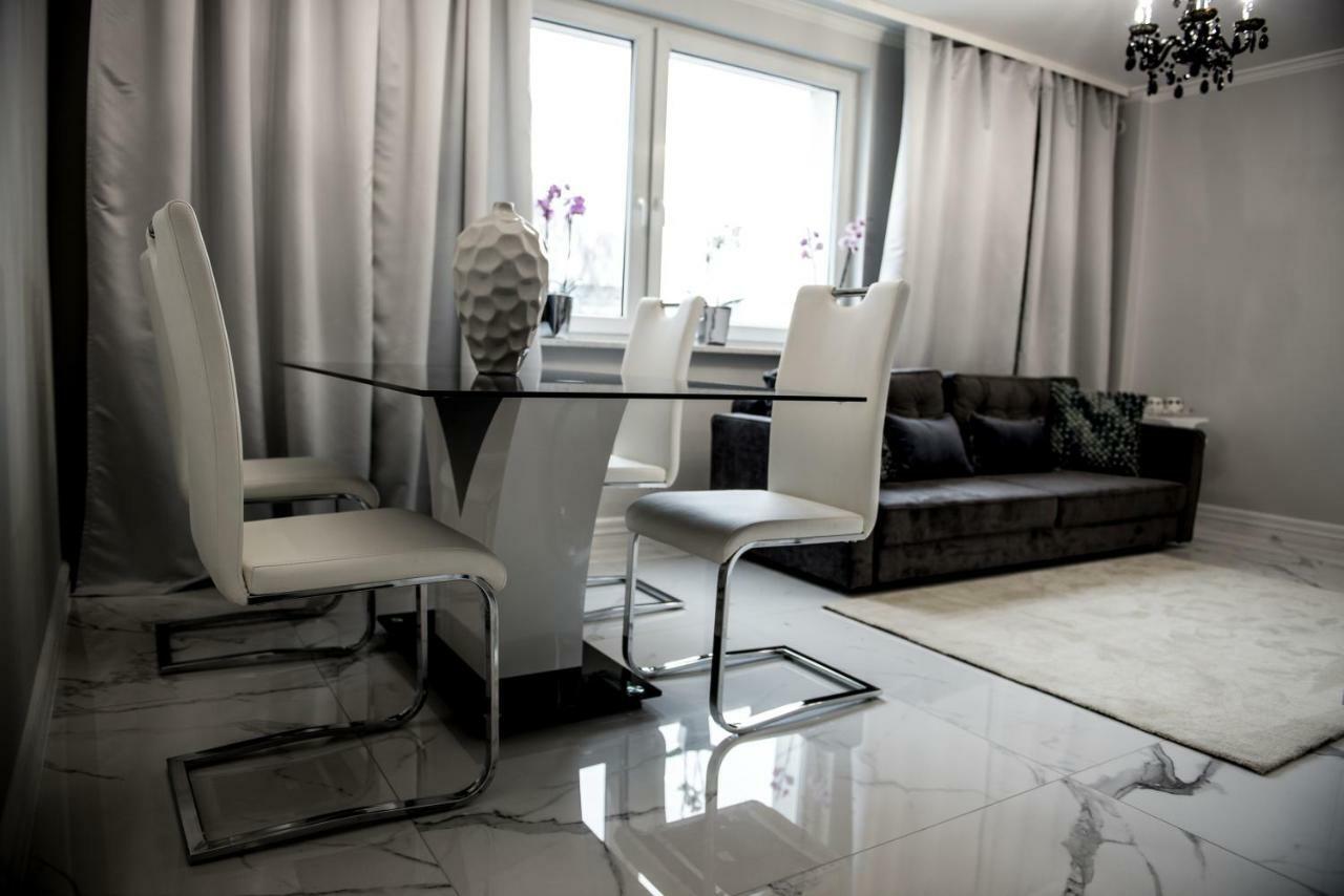 Glamour Apartments Piła Extérieur photo